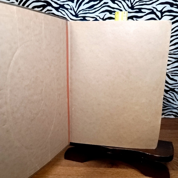 Rare Beautiful Antique 1938 Hard Cover The Volume Library Encyclopedia Book - Picture 2 of 10